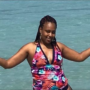 Meet your Posher, Kia